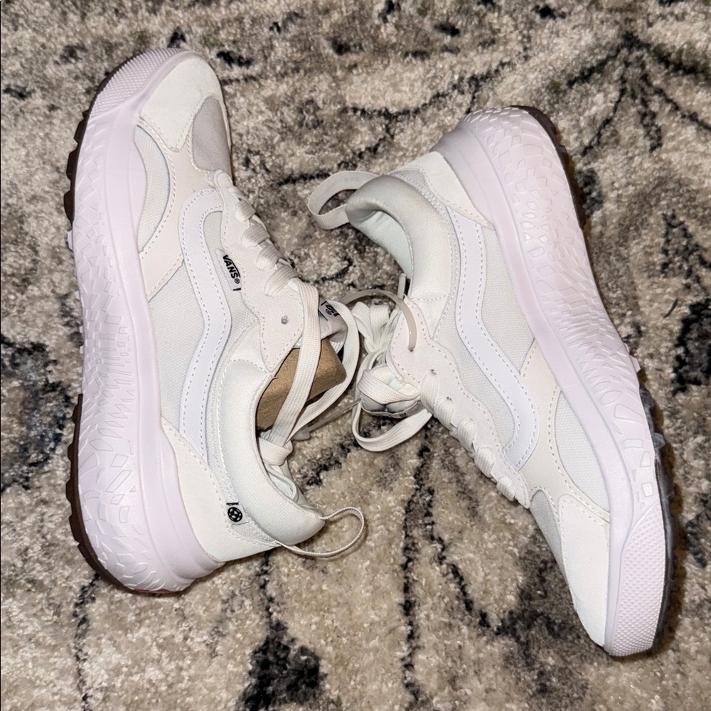 •VANS•NWT CLASSIC TRUE WHITE ULTRARANGE NEO VR3 LACE UP SNEAKERS SIZE 8 (UNISEX) - Picture 11 of 12